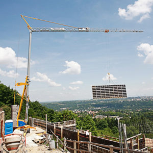 Igo-22-Igo-Self-Erecting-Crane