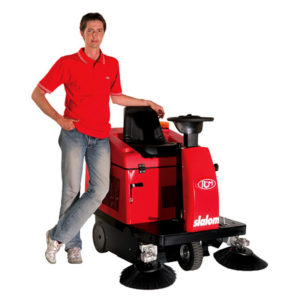 slalom-ride-on-sweeper-rcm